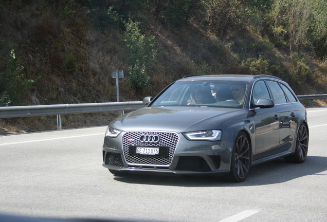 Audi RS4 Avant B8