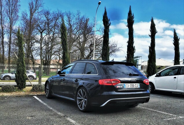 Audi RS4 Avant B8