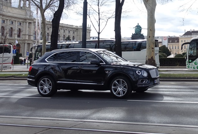 Bentley Bentayga V8