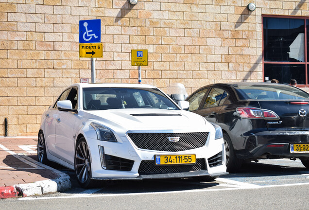 Cadillac CTS-V 2015