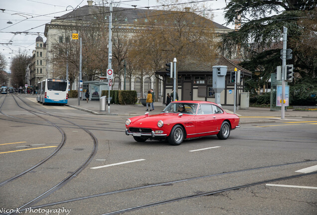 Ferrari 330 GT 2+2 Series II