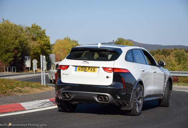 Jaguar F-PACE SVR