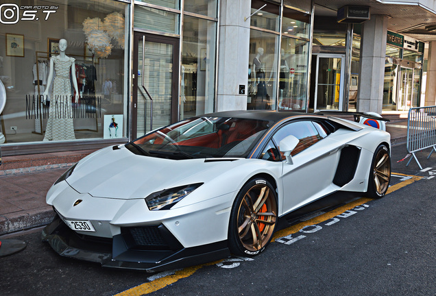 Lamborghini Aventador LP900-4 DMC Molto Veloce