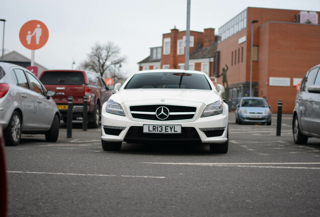 Mercedes-Benz CLS 63 AMG S X218 Shooting Brake