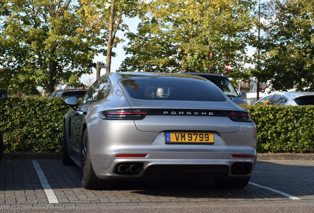 Porsche 971 Panamera Turbo