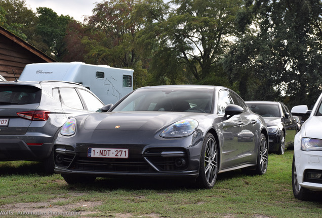 Porsche 971 Panamera Turbo S E-Hybrid