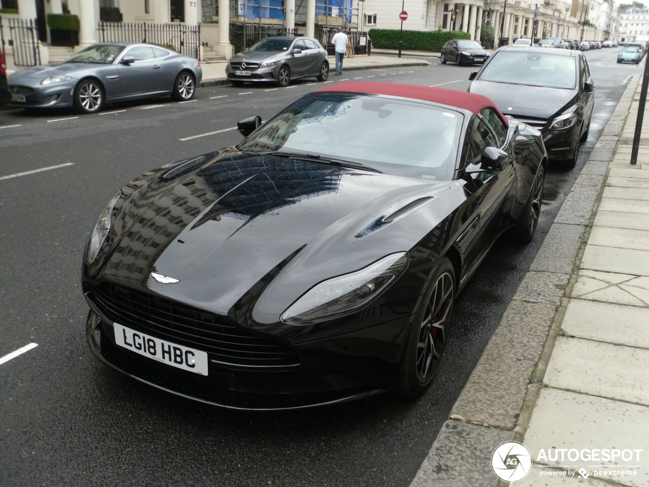 Aston Martin DB11 V8 Volante