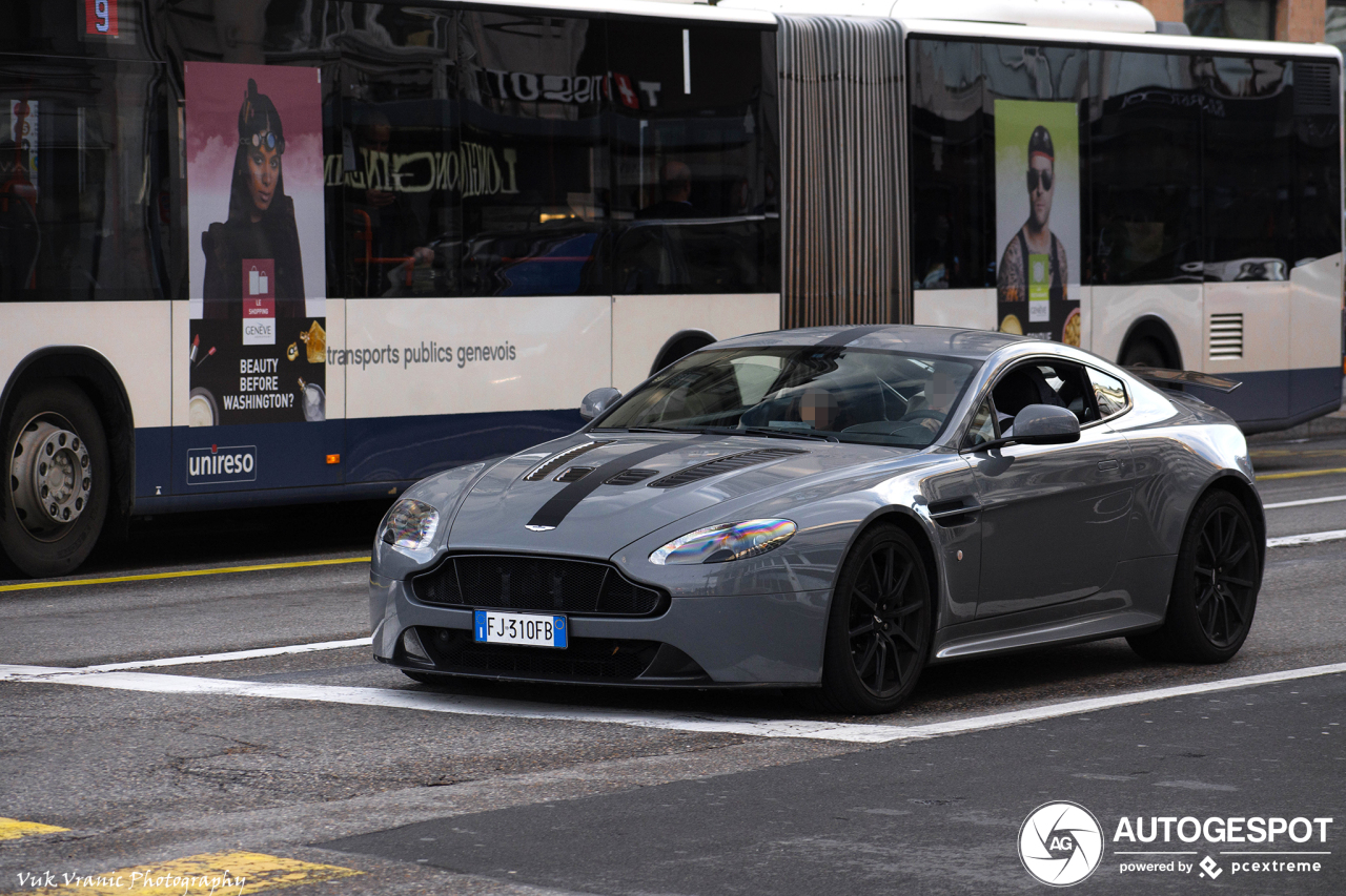 Aston Martin V12 Vantage S AMR