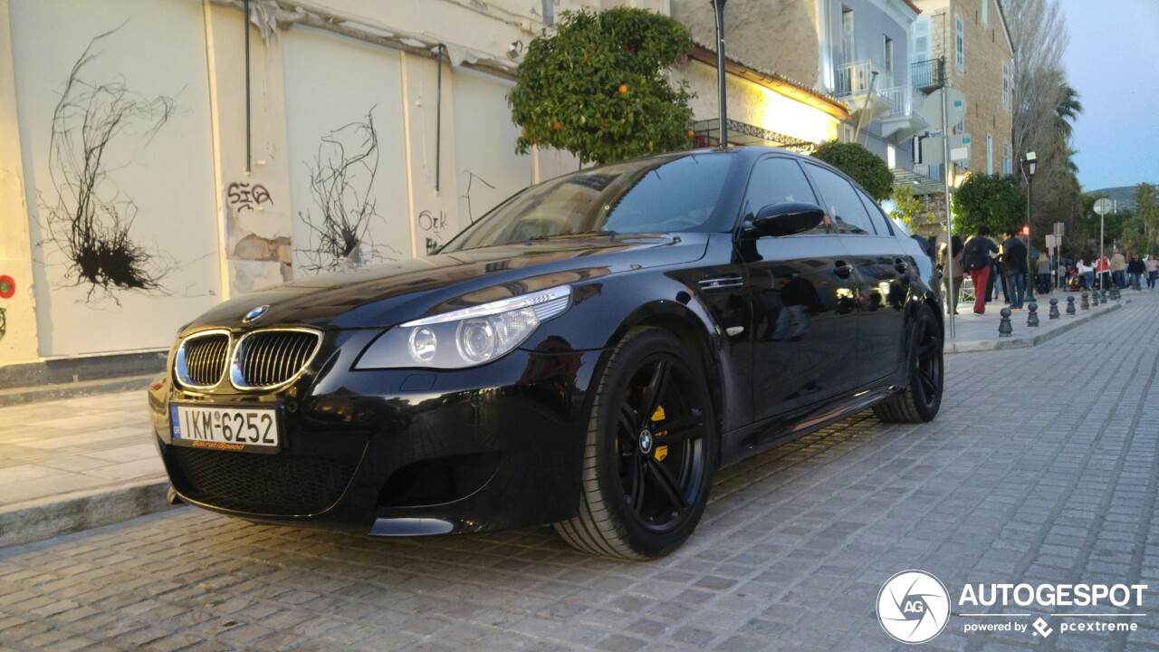 BMW M5 E60 2005