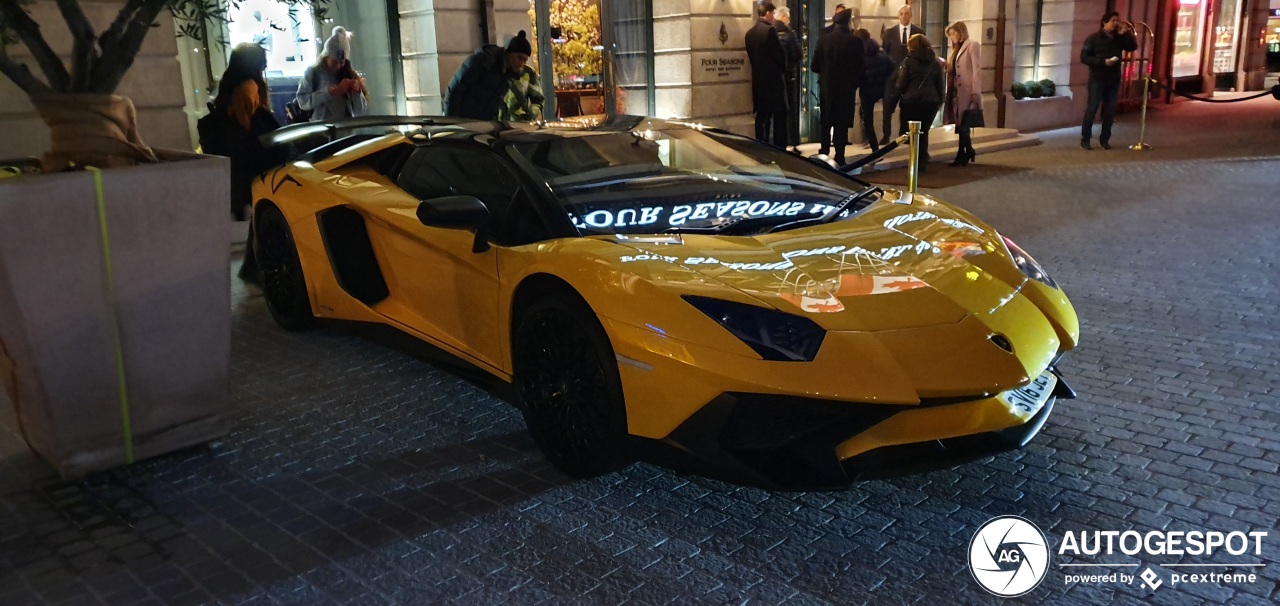 Lamborghini Aventador LP750-4 SuperVeloce Roadster