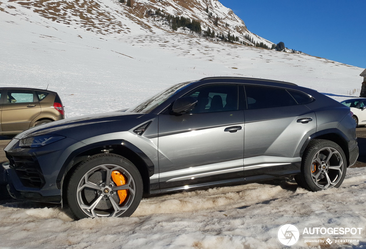 Lamborghini Urus