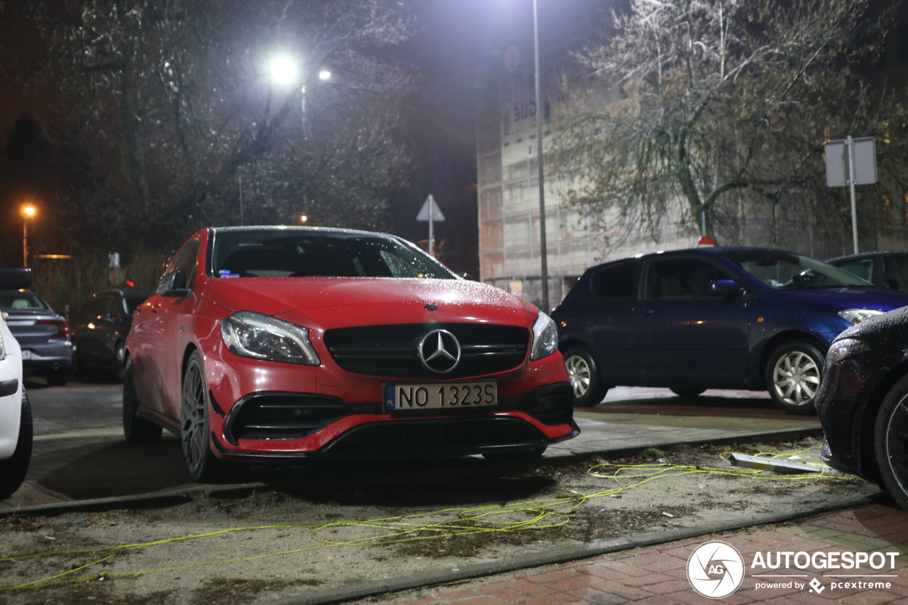 Mercedes-AMG A 45 W176 2015