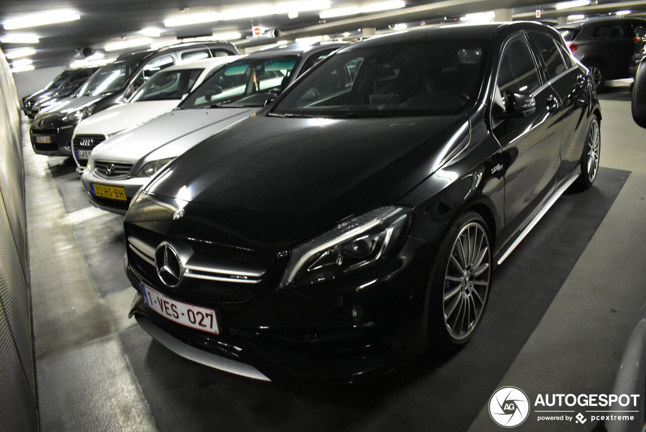 Mercedes-AMG A 45 W176 2015