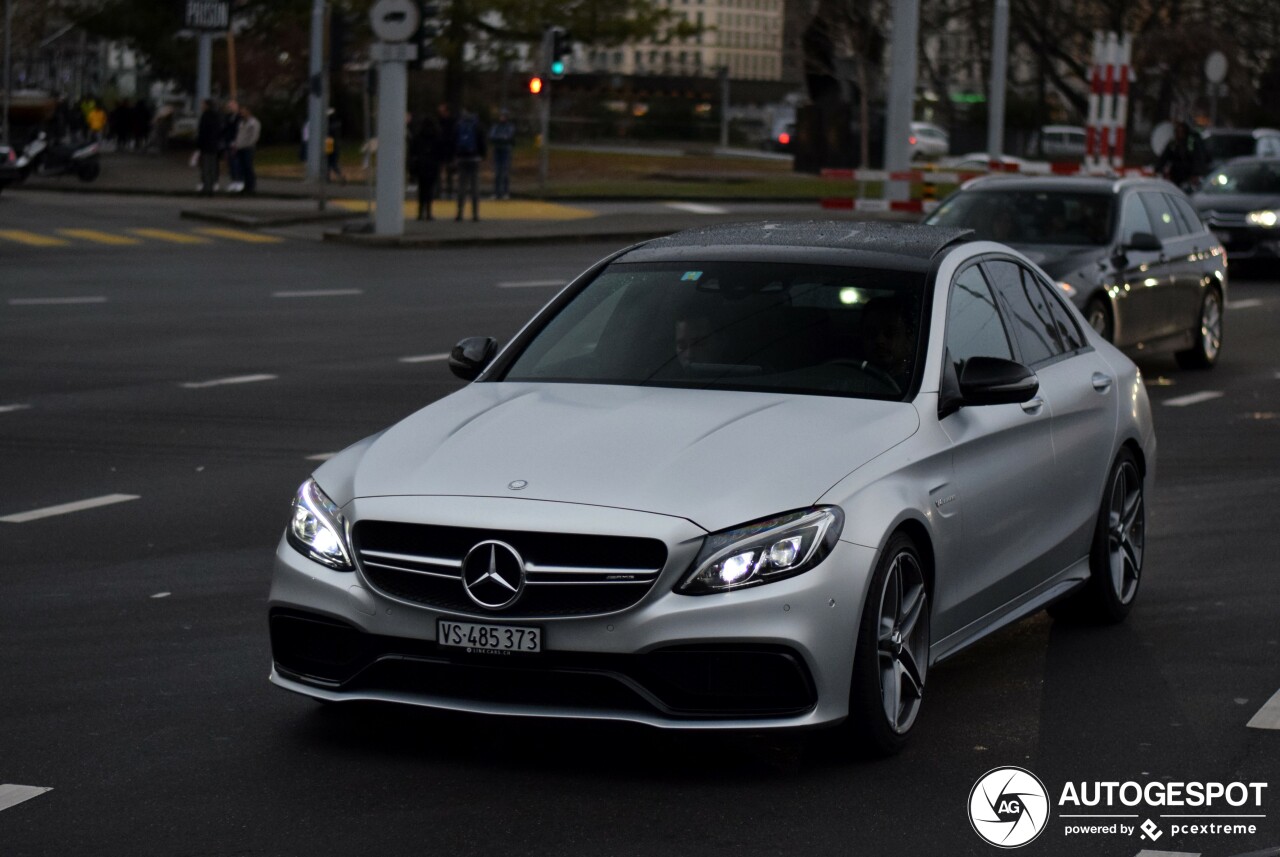 Mercedes-AMG C 63 S W205