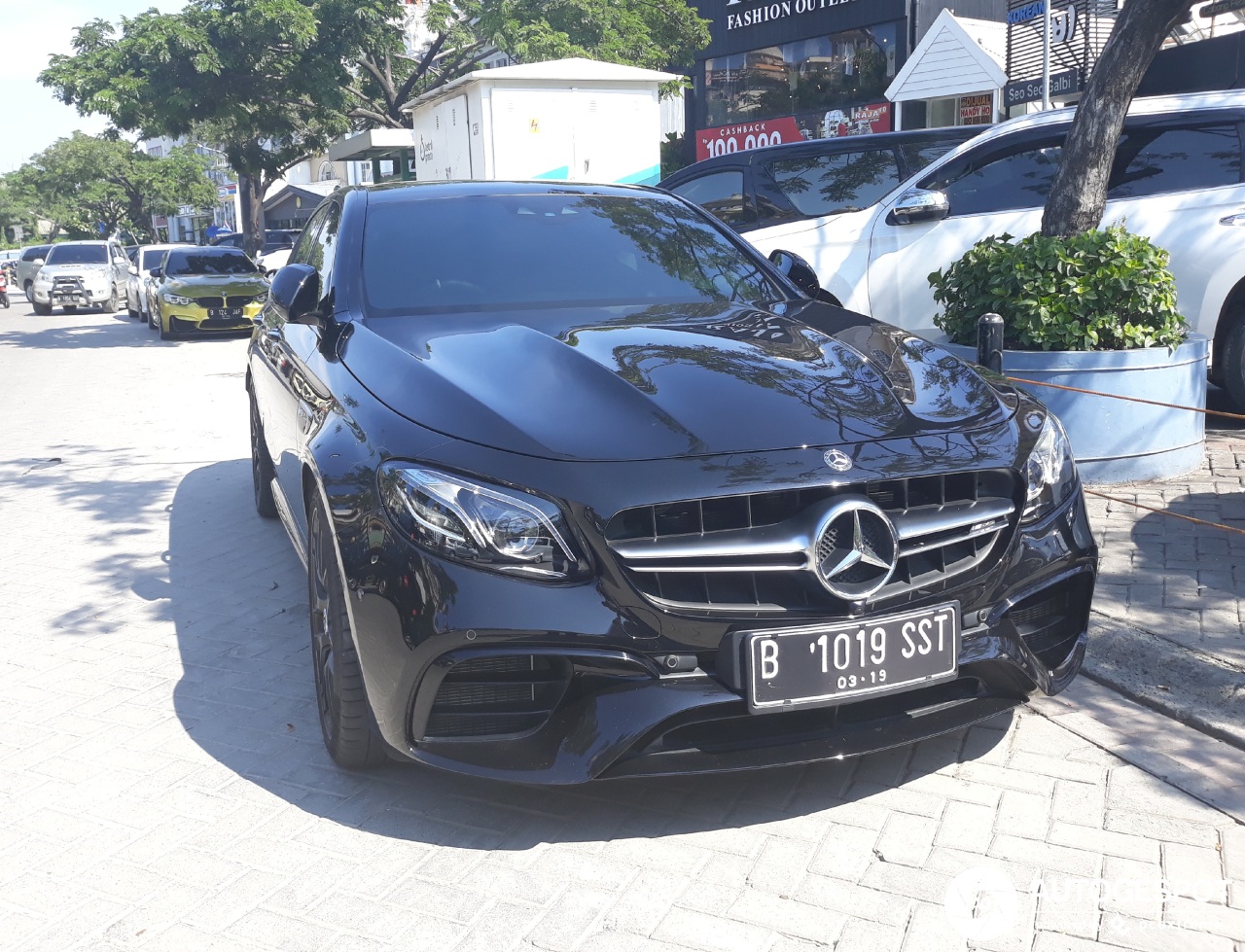 Mercedes-AMG E 63 S W213