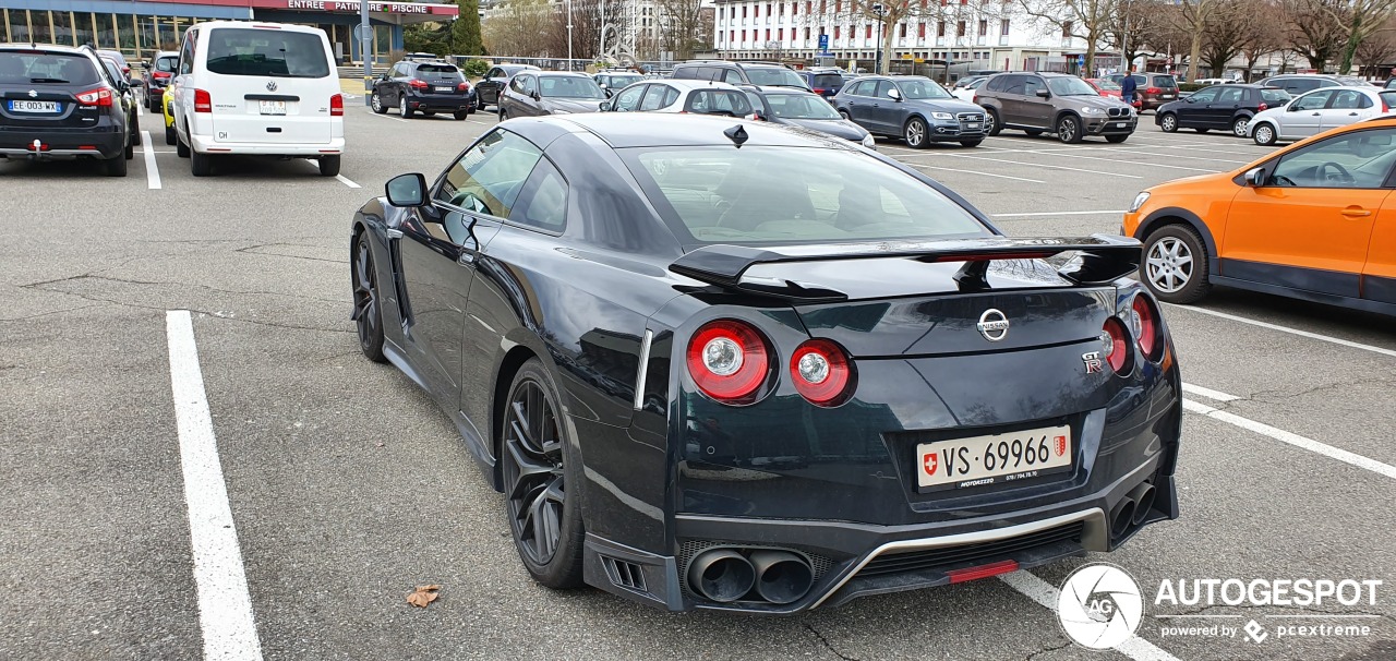 Nissan GT-R 2017