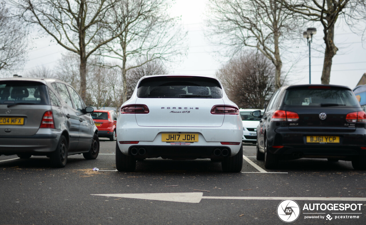 Porsche 95B Macan GTS