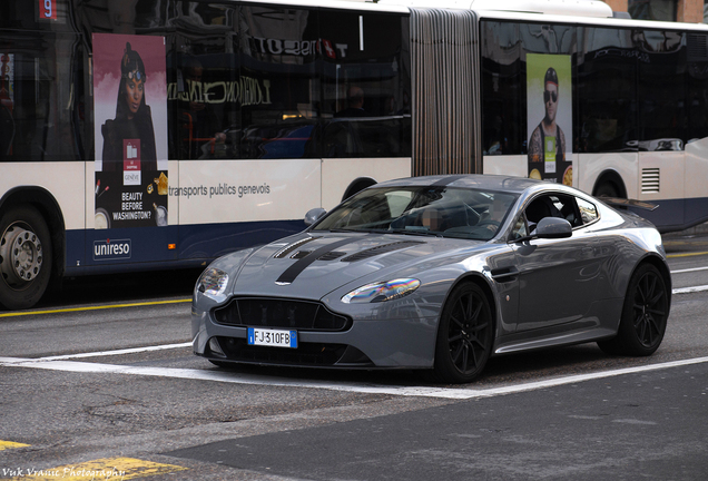 Aston Martin V12 Vantage S AMR