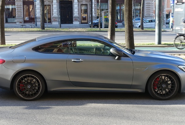 Mercedes-AMG C 63 S Coupé C205