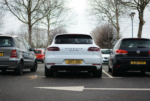 Porsche 95B Macan GTS