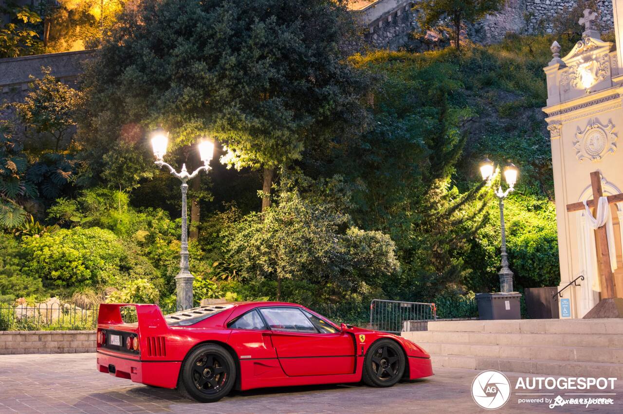 Ferrari F40