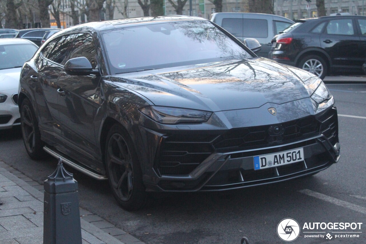 Lamborghini Urus