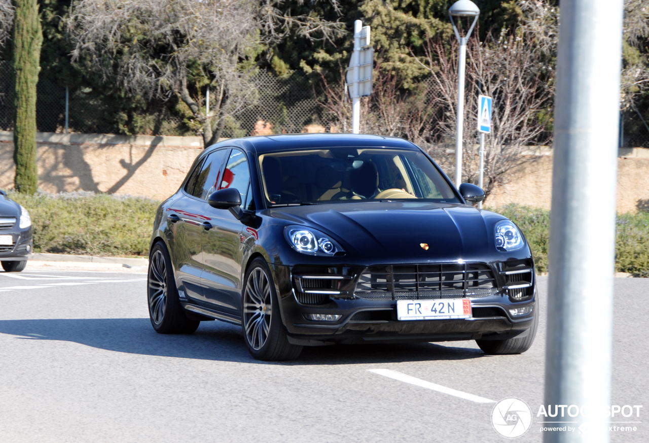 Porsche 95B Macan Turbo