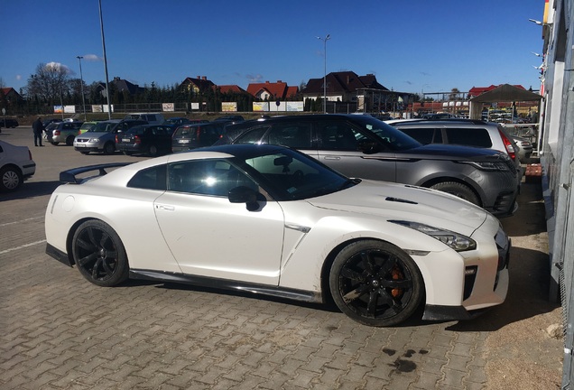 Nissan GT-R 2017