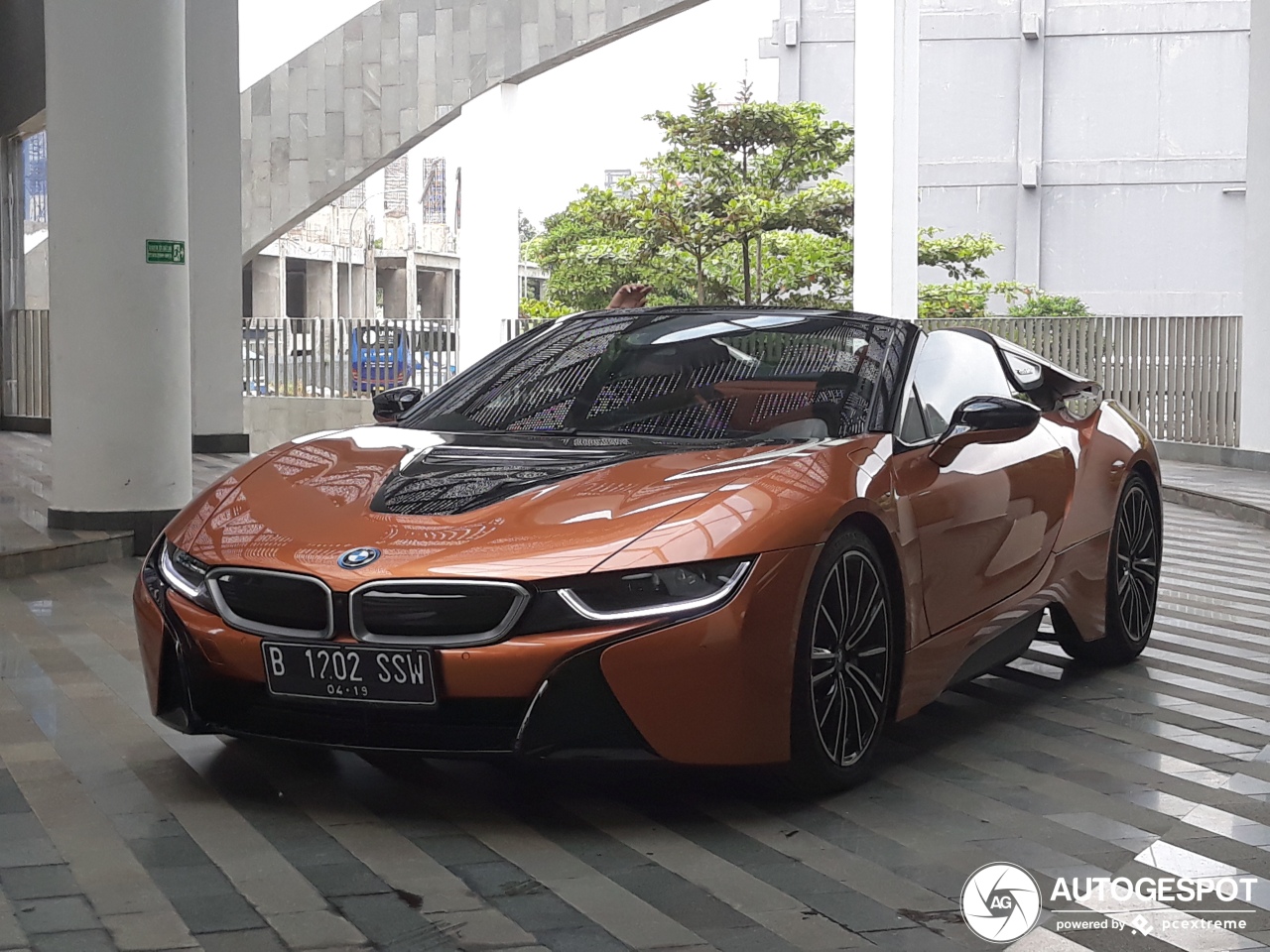 BMW i8 Roadster