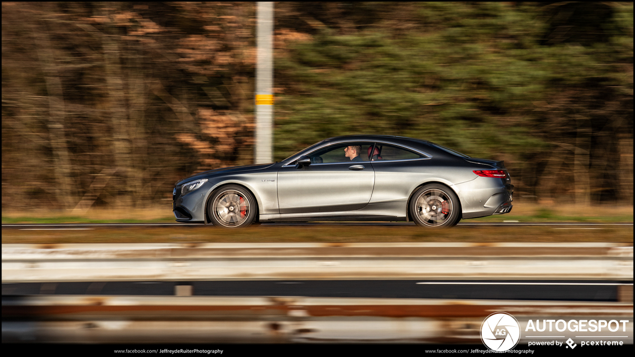 Mercedes-AMG S 63 Coupé C217