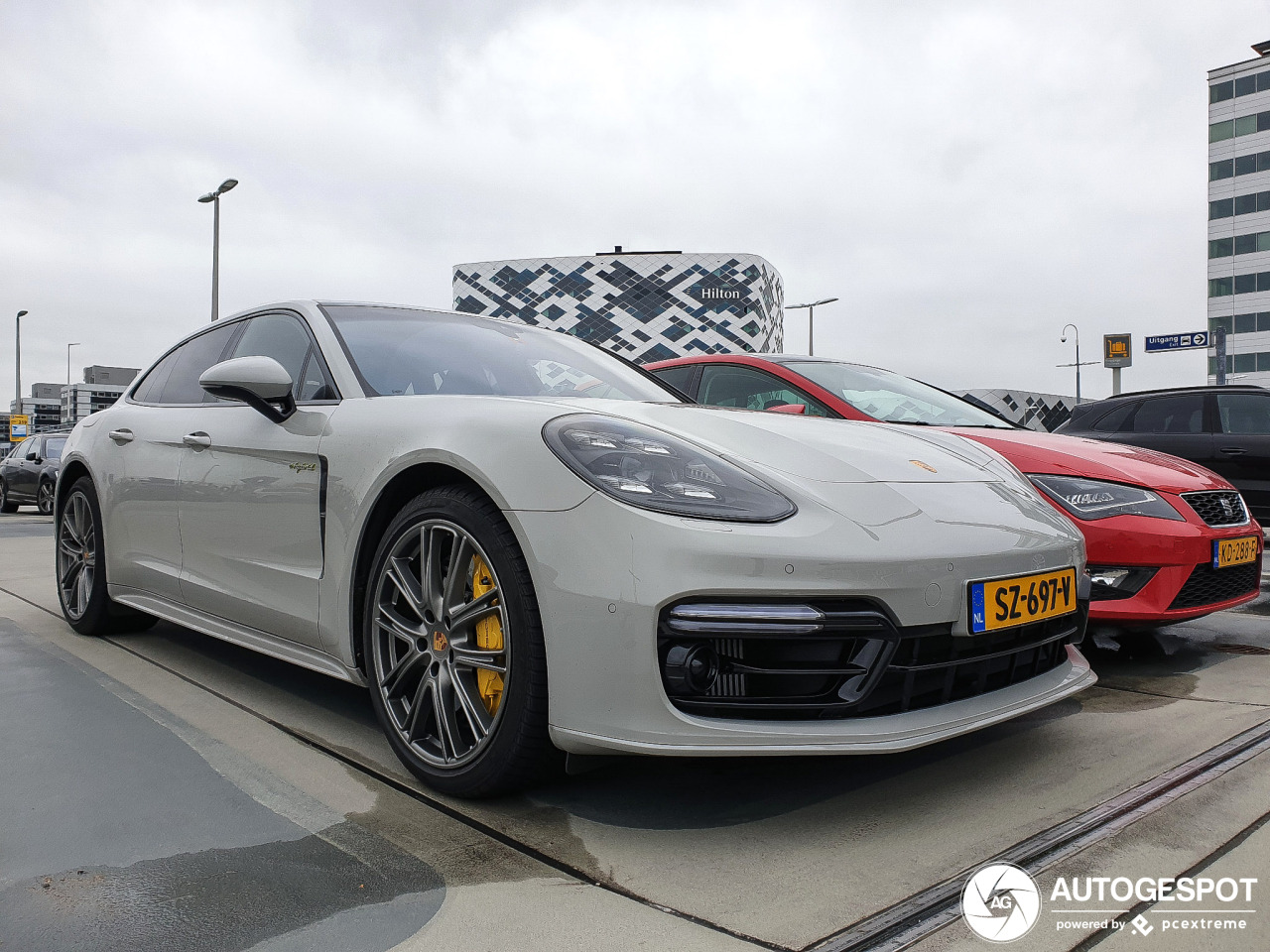 Porsche 971 Panamera Turbo S E-Hybrid Sport Turismo