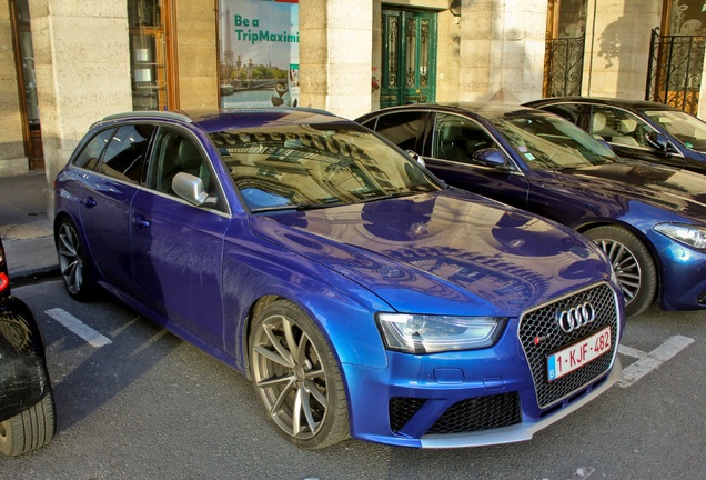 Audi RS4 Avant B8