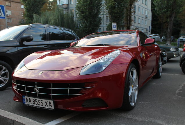 Ferrari FF