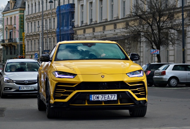 Lamborghini Urus