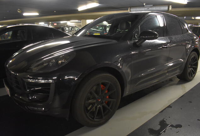 Porsche 95B Macan GTS