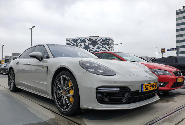 Porsche 971 Panamera Turbo S E-Hybrid Sport Turismo