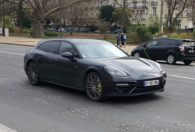 Porsche 971 Panamera Turbo S E-Hybrid Sport Turismo