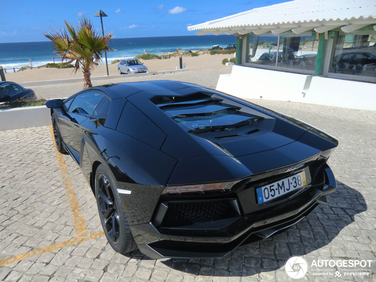 Lamborghini Aventador LP700-4