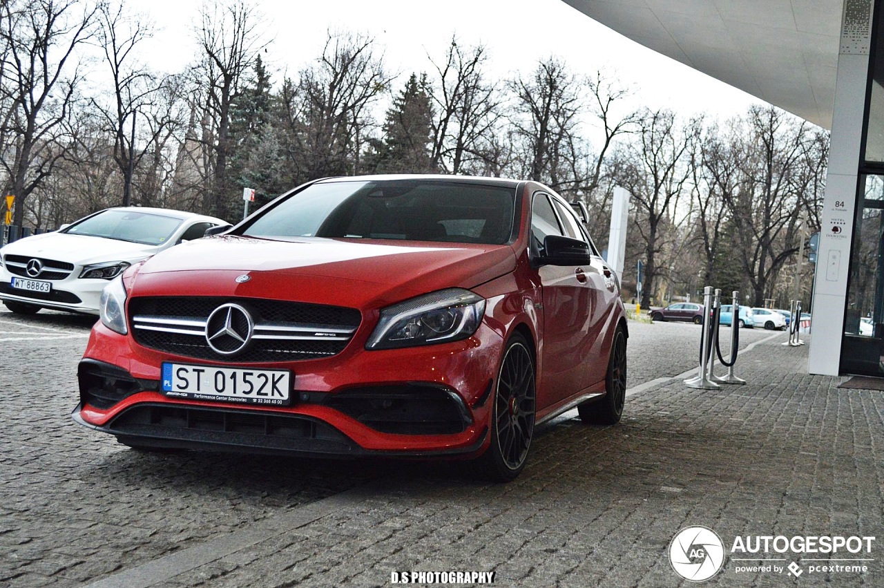 Mercedes-AMG A 45 W176 2015