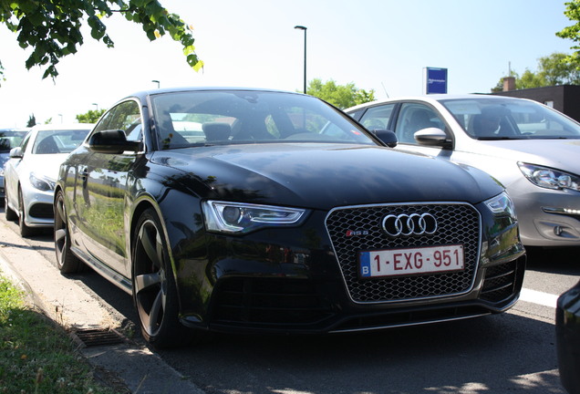 Audi RS5 B8 2012