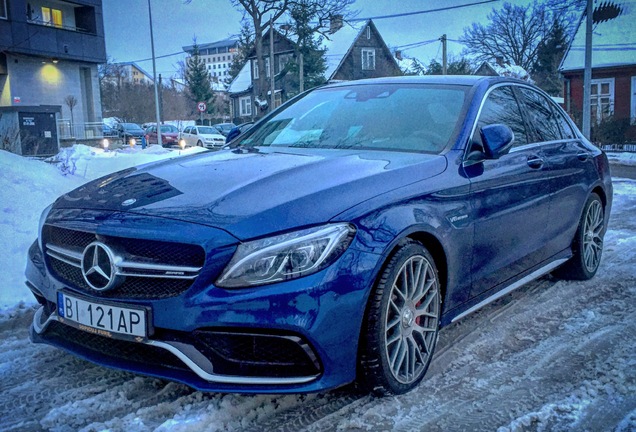 Mercedes-AMG C 63 s w205