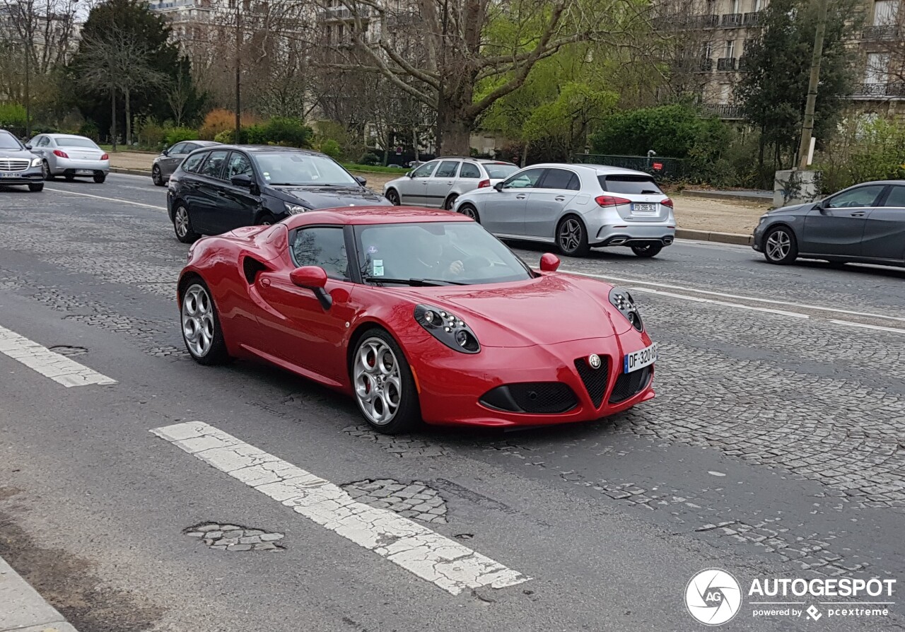 Alfa Romeo 4C Coupé