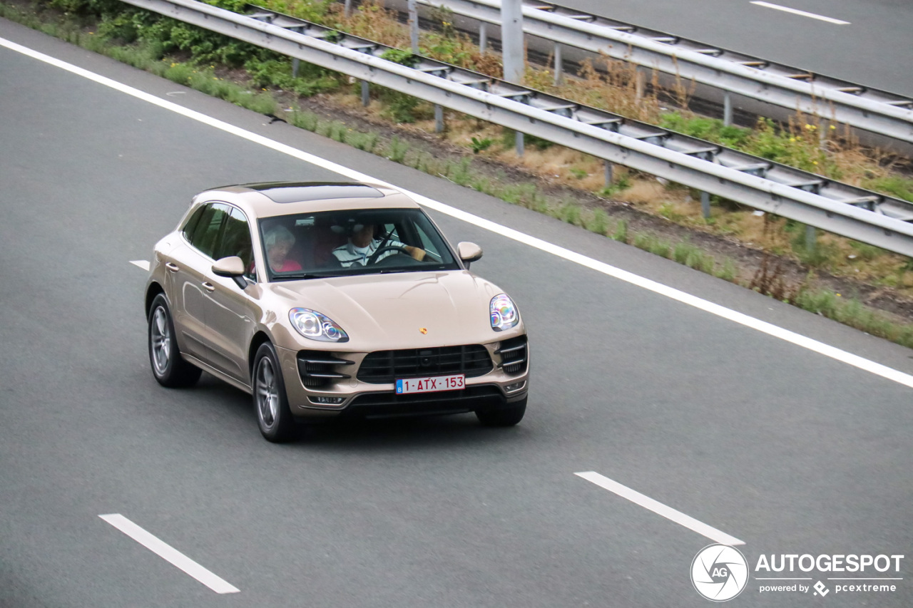 Porsche 95B Macan Turbo