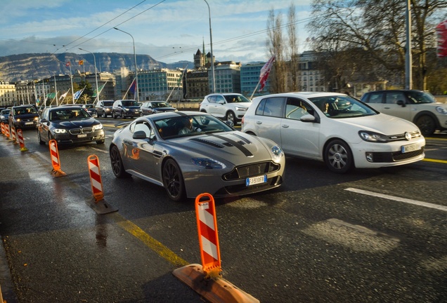 Aston Martin V12 Vantage S AMR