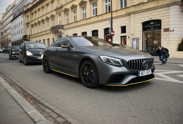 Mercedes-AMG S 63 Coupé C217 2018 Yellow Night Edition