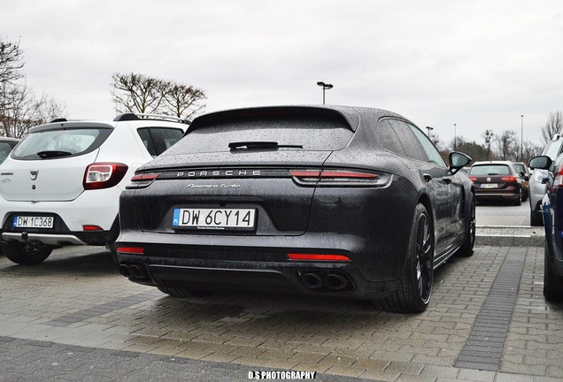 Porsche 971 Panamera Turbo Sport Turismo