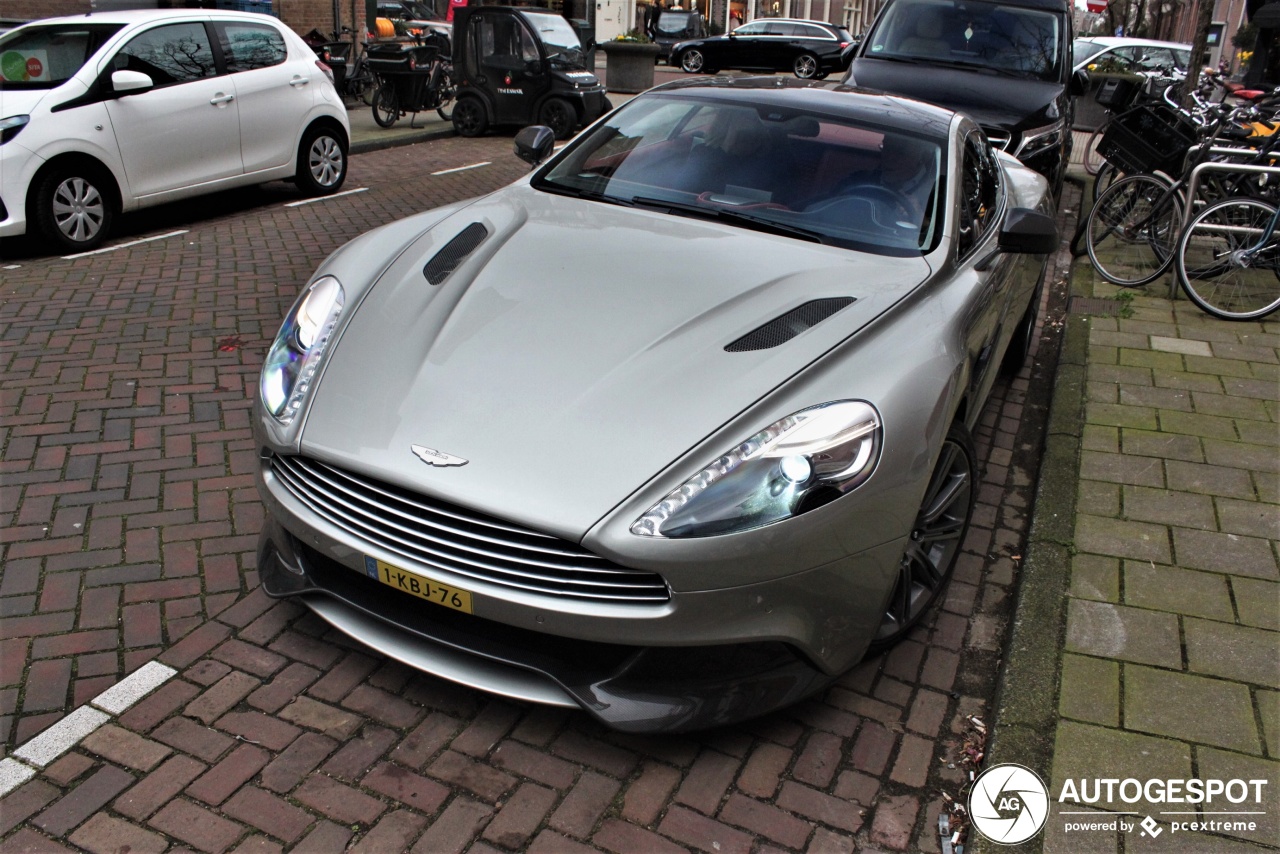 Aston Martin Vanquish 2013