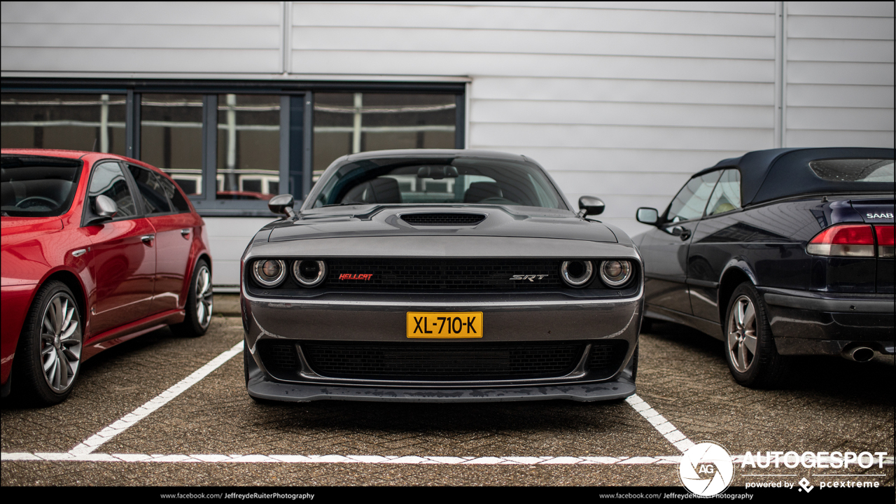 Dodge Challenger SRT Hellcat