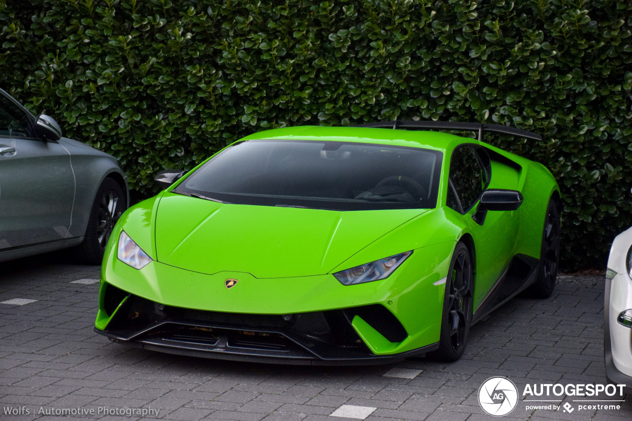 Lamborghini Huracán LP640-4 Performante