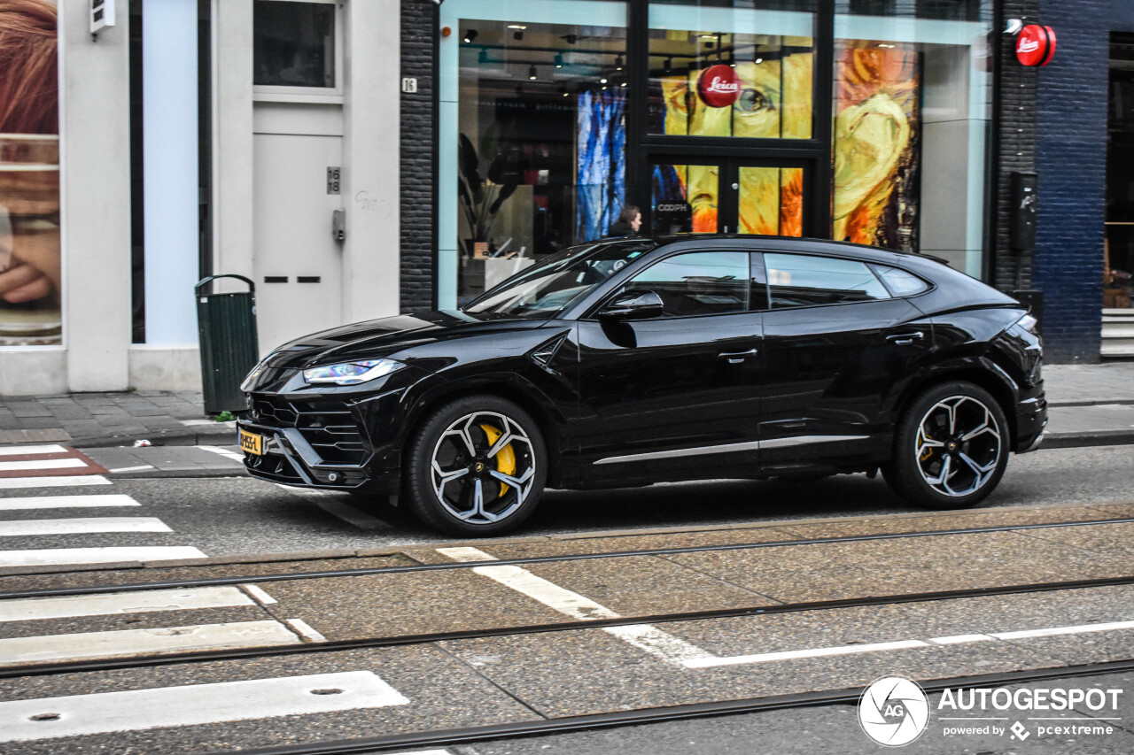 Lamborghini Urus